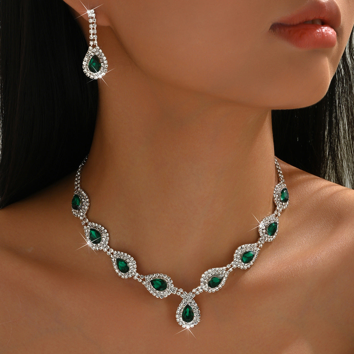 Palace Style Clear Rhinestone Jewelry Water Drop Crystal Set Necklace Earrings Fashionable Versatile Bridal Wedding Jewelry
