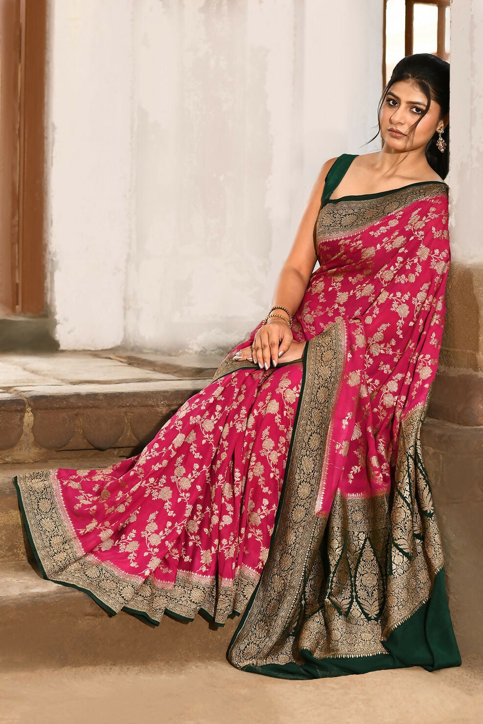 Hot Pink Handloom Banarasi Silk Saree in Crepe Chiffon