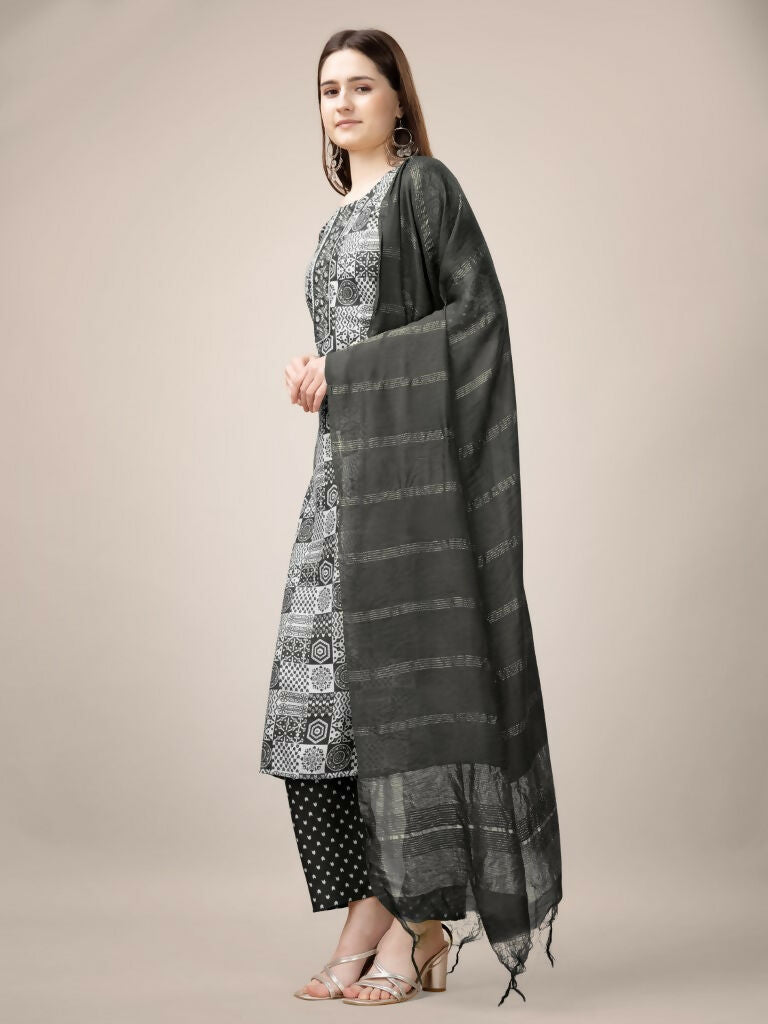 Women's Black Rayon Printed Kurta Set with Embroidery & Lace