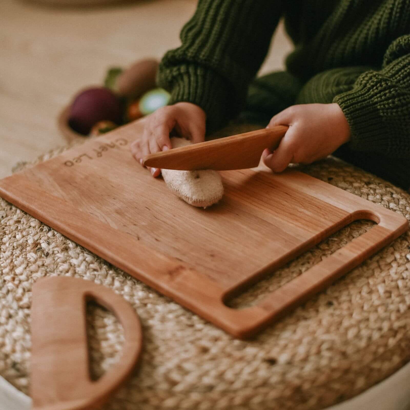 Safe Kids Cutting Board and Knives Set for Culinary Exploration