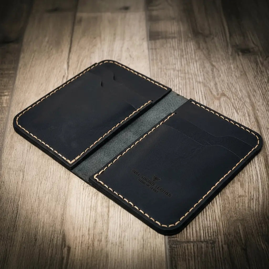 The Tyler Vertical Wallet - Black
