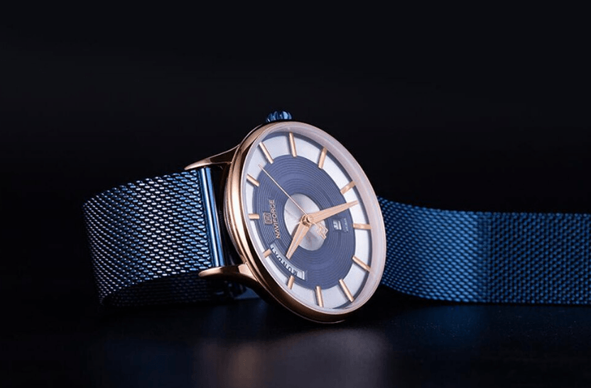 Minimalist Stainless Steel Analog Quartz Watch for Men