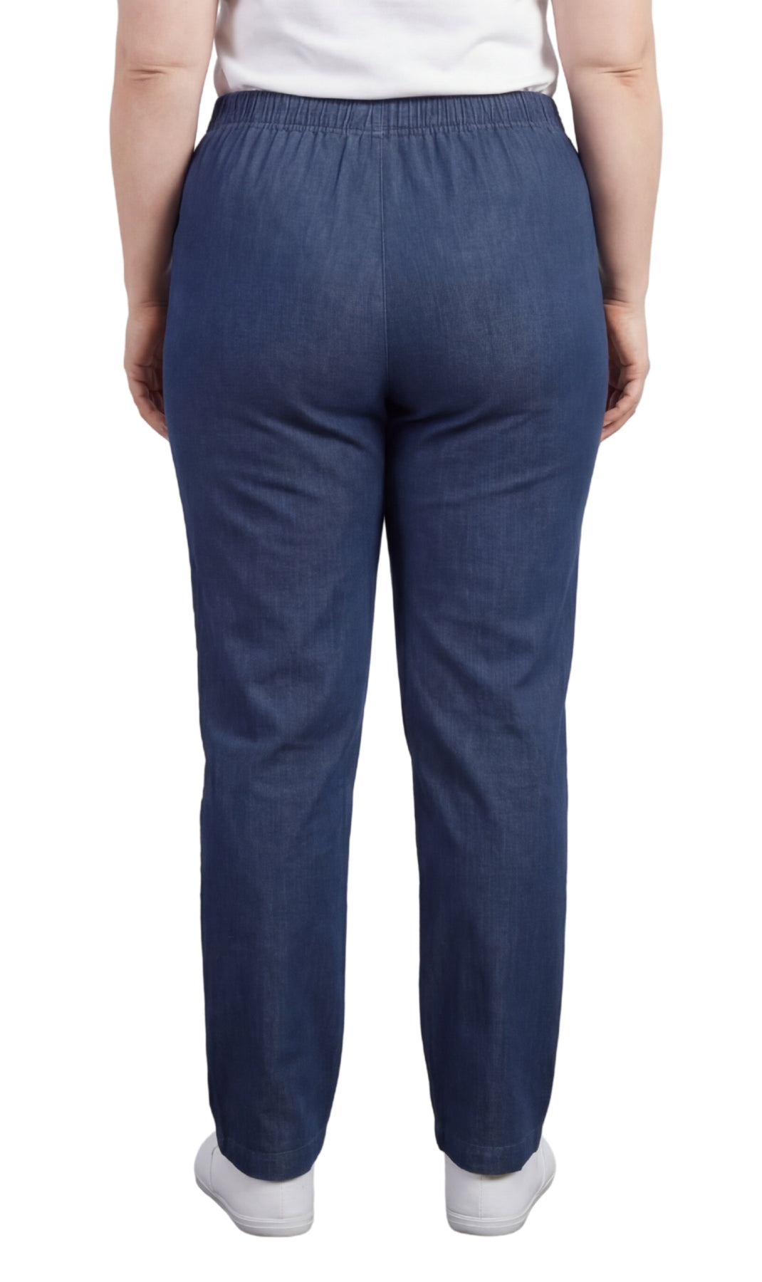 Women's Lightweight Pull-On Denim Jeans Relaxed Straight Leg