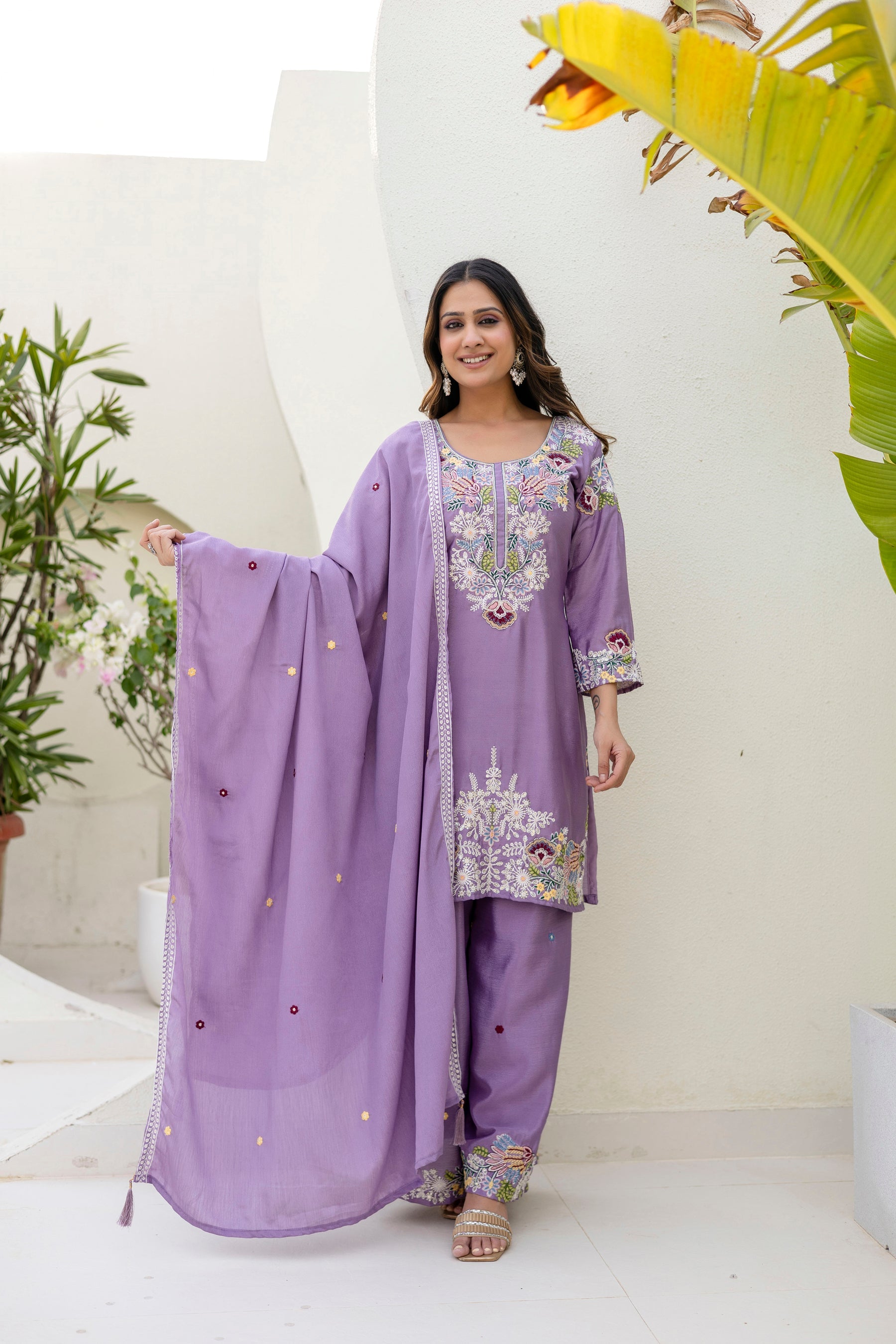 Lavender Chinon Kurta Palazzo Set with Zardozi Hand Embroidery