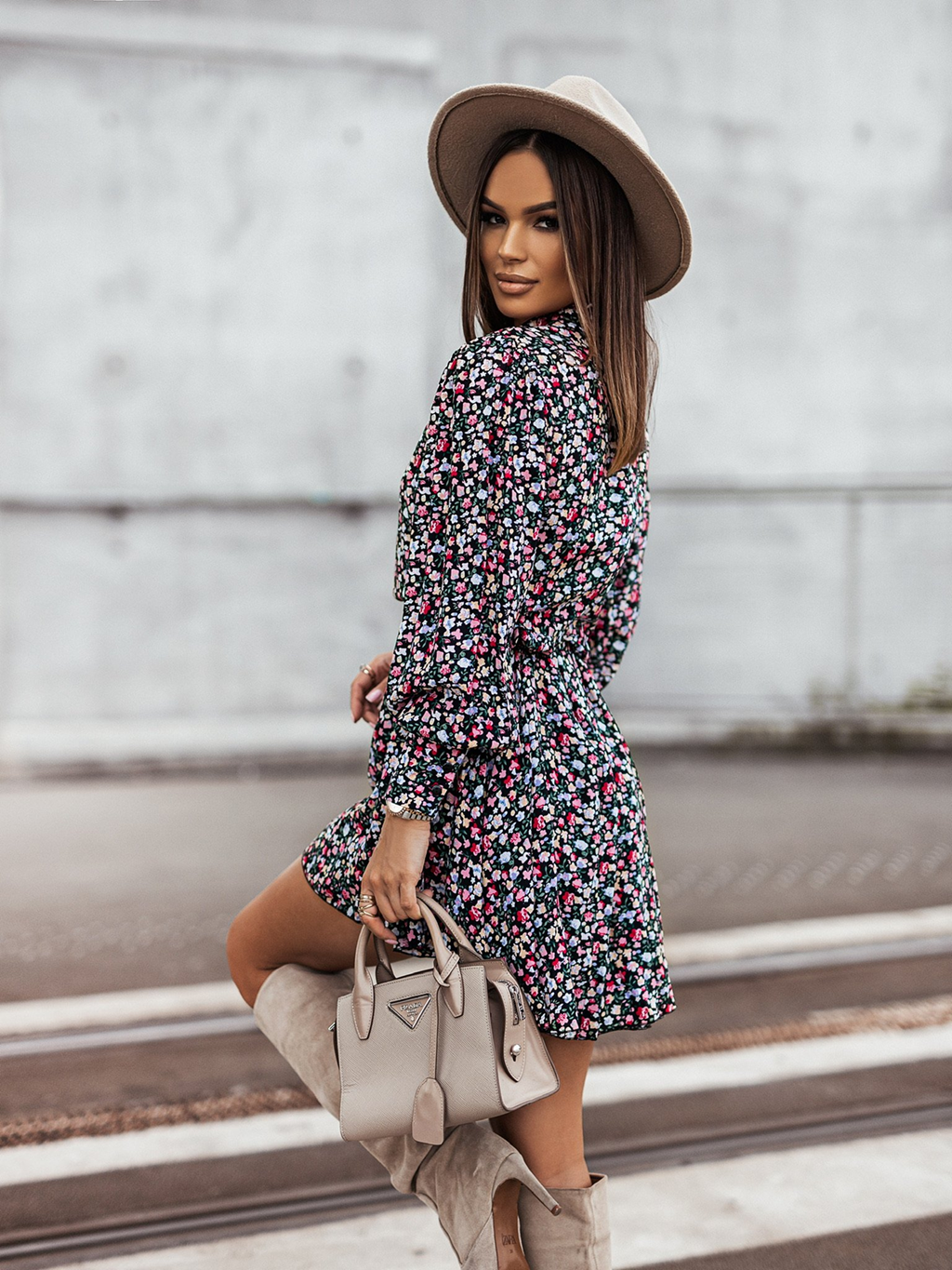 Women Summer Vacation New Printed Irregular Asymmetric Long Sleeve Dress