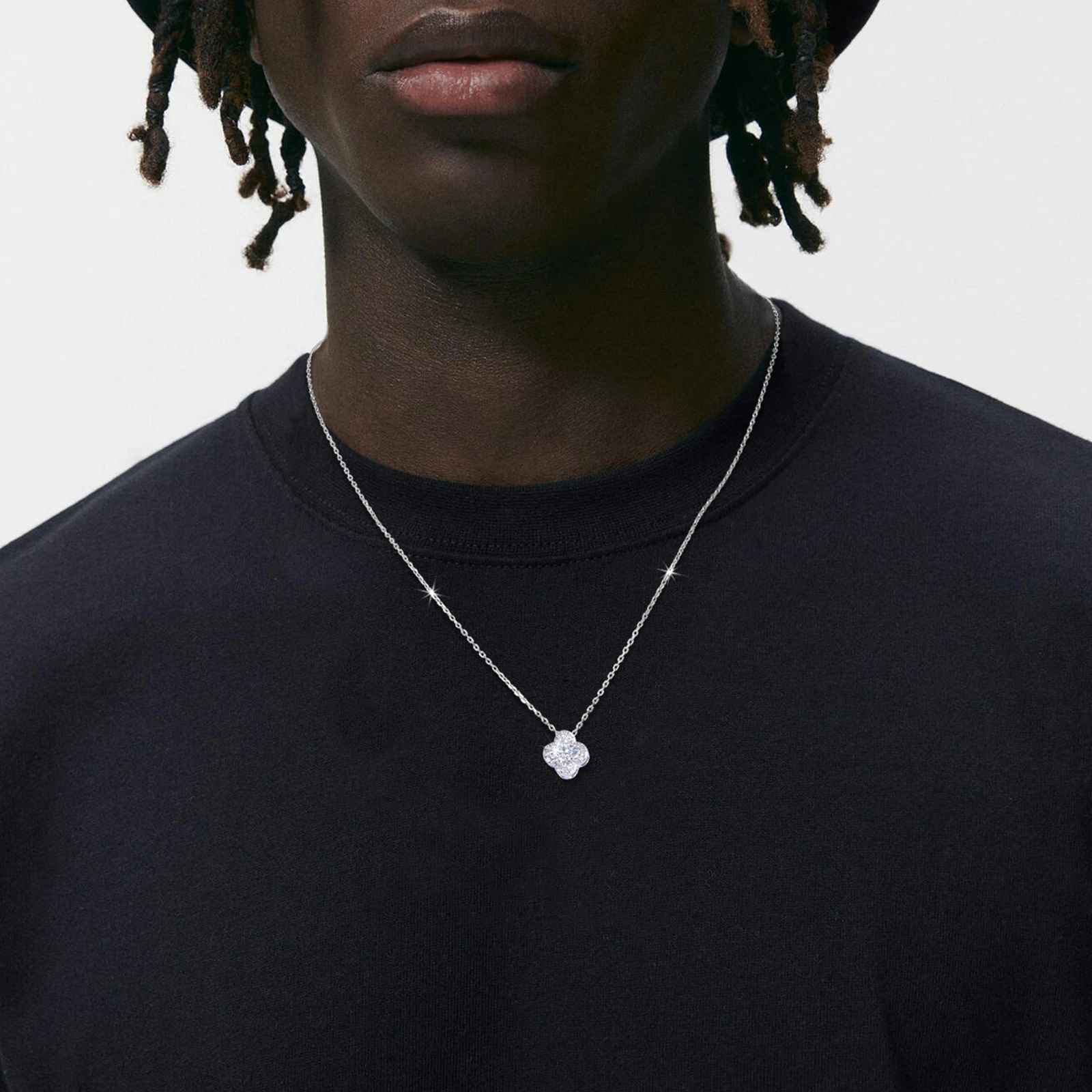 Fleur de Lumière D Color Moissanite Necklace (VVS1)