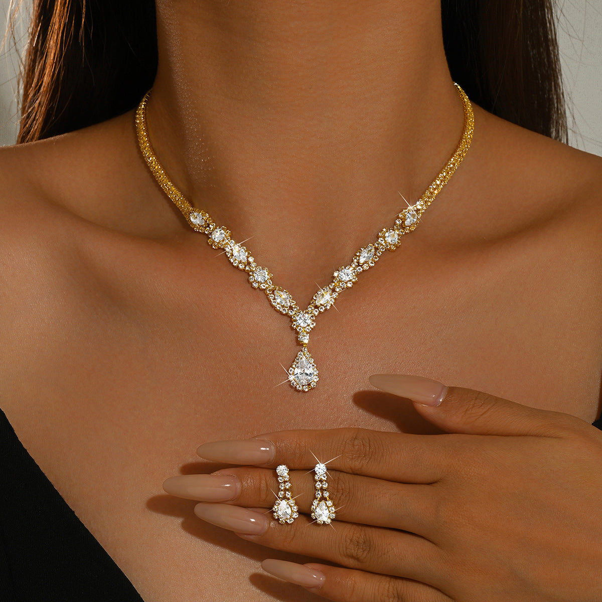 Women 2 Pcs French Style Light Luxury Bridal Jewelry Set,Teardrop Pendant Cubic Zirconia Necklace And Earrings,Fashion Costume Accessories For Wedding Party Occasion