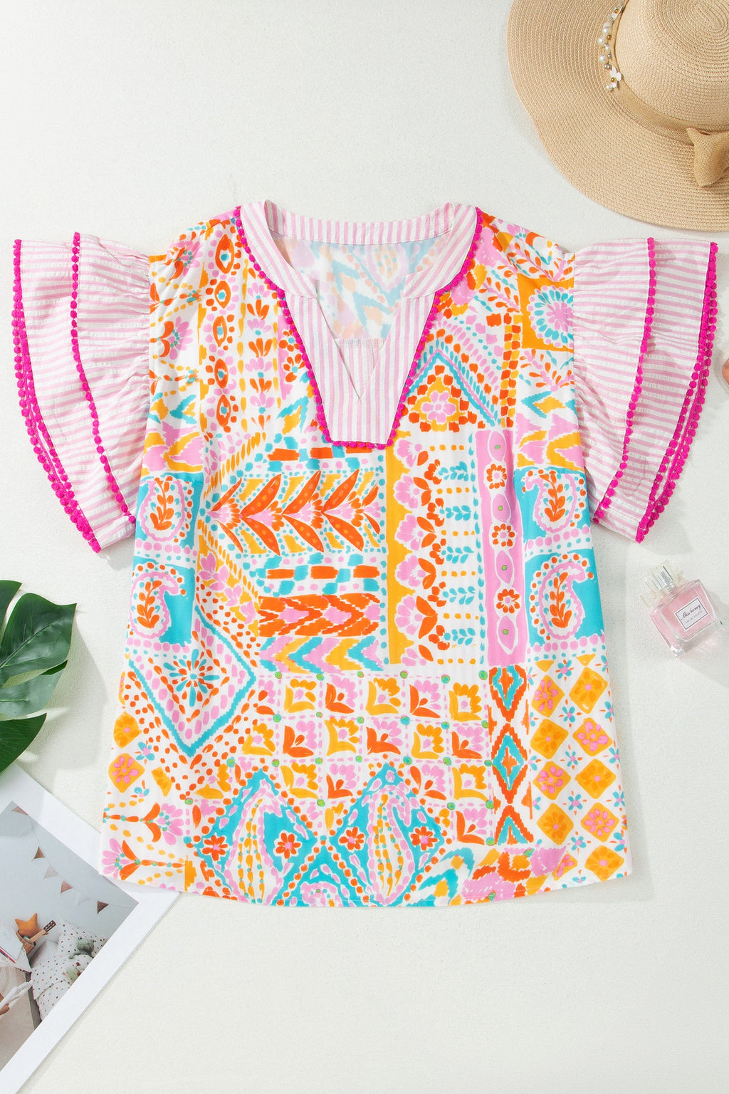 Geometric Stripe Contrast Trim V-Neck Blouse