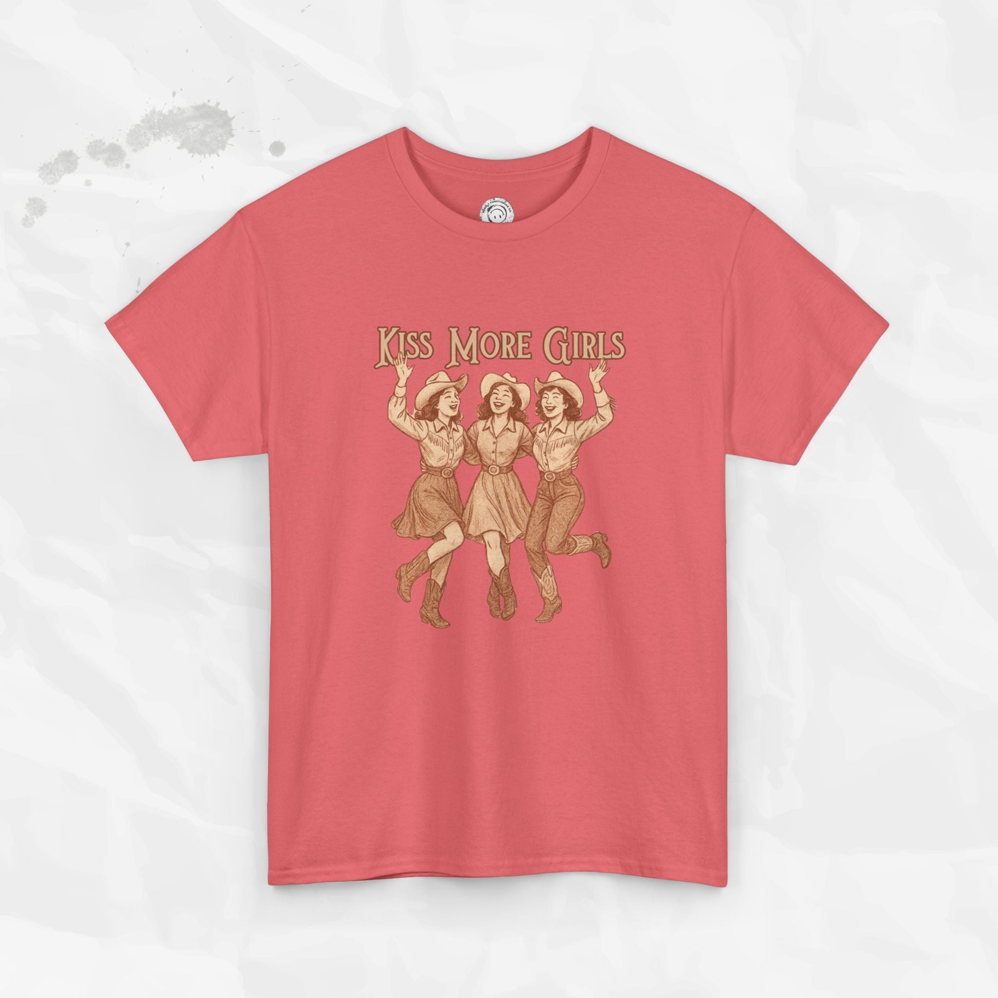 Kiss More Girls – T-Shirt