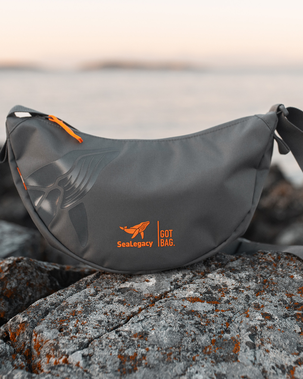 Moon Bag Small – SeaLegacy Edition