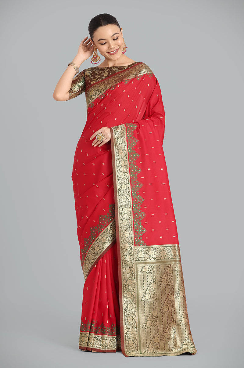 Red Banarasi Silk Saree with Traditional Zari Woven Designer Pattern