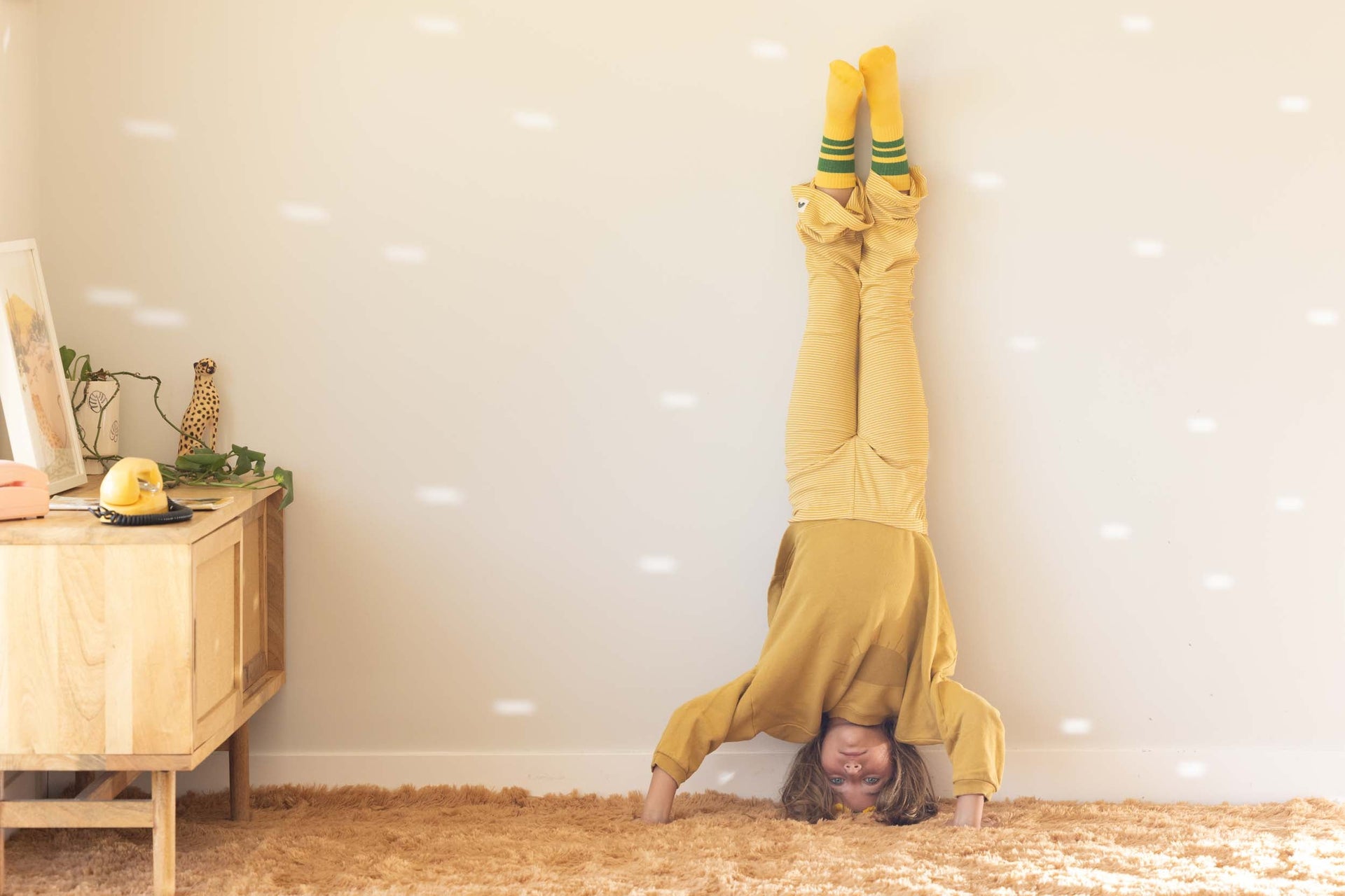 Waterlemon Yellow Retro Striped Crew Tube Socks - Image 4