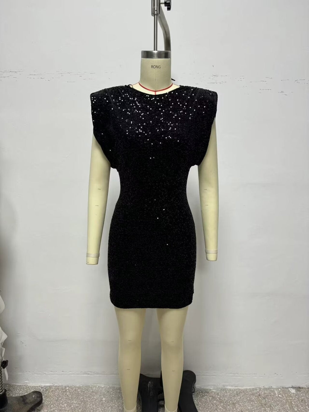 Women Clothing round Neck Solid Color Sequ Decorative Velvet Dress
