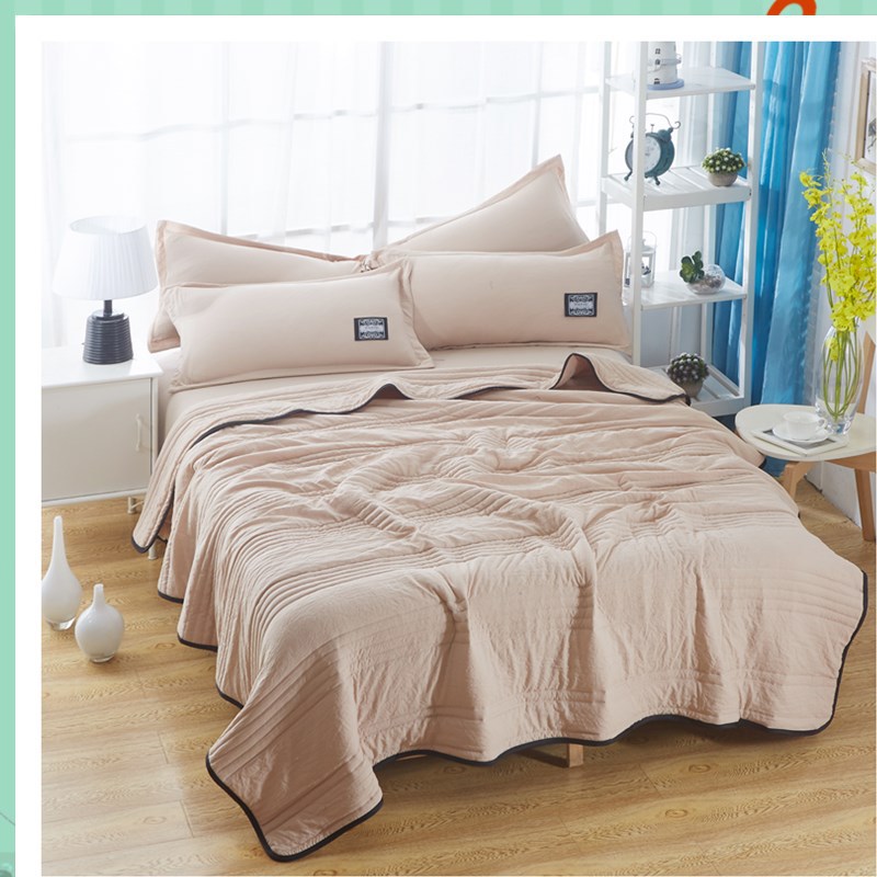 Modern Minimalist Cooling Summer Quilt - Lightweight Seersucker Throw