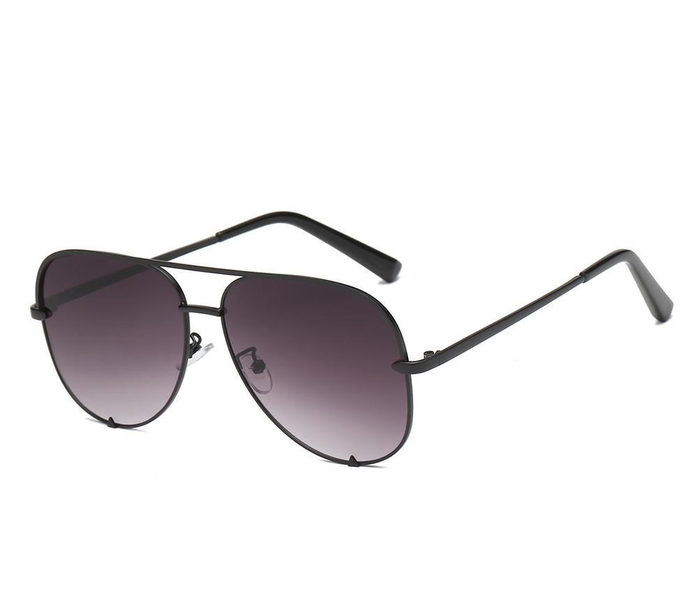Vintage Round Metal Polarized Sunglasses with UV400 Protection