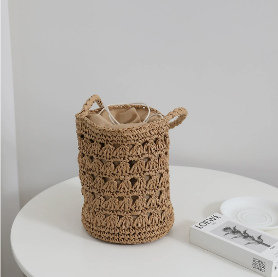Woven Rattan Bucket Bag with Drawstring Lining Summer Handbag - Image 2