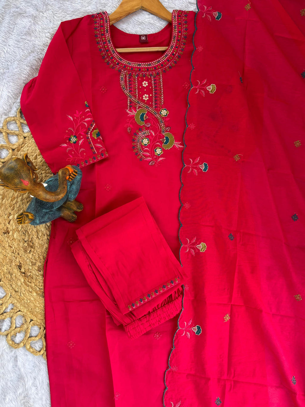 Ranipink Roman Silk Kurta Pant Set with Multi Thread Embroidery