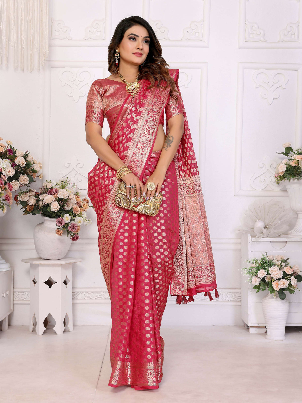 Magenta Organza Silk Saree with Elegant Weaving Patterns