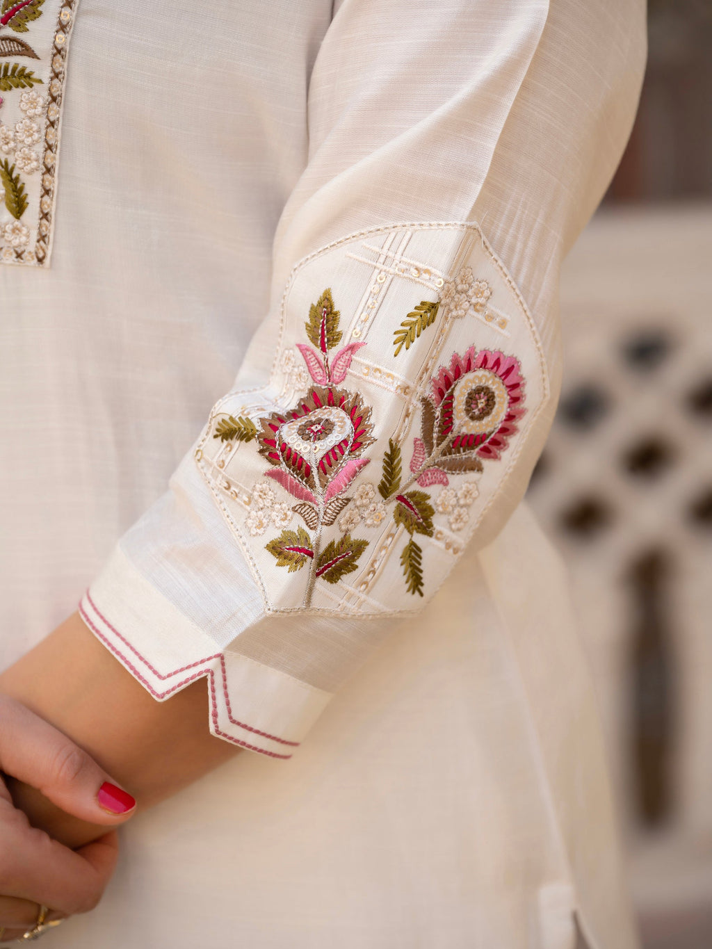 White Viscose Mango Silk Embroidered Kurta Pant Dupatta Set