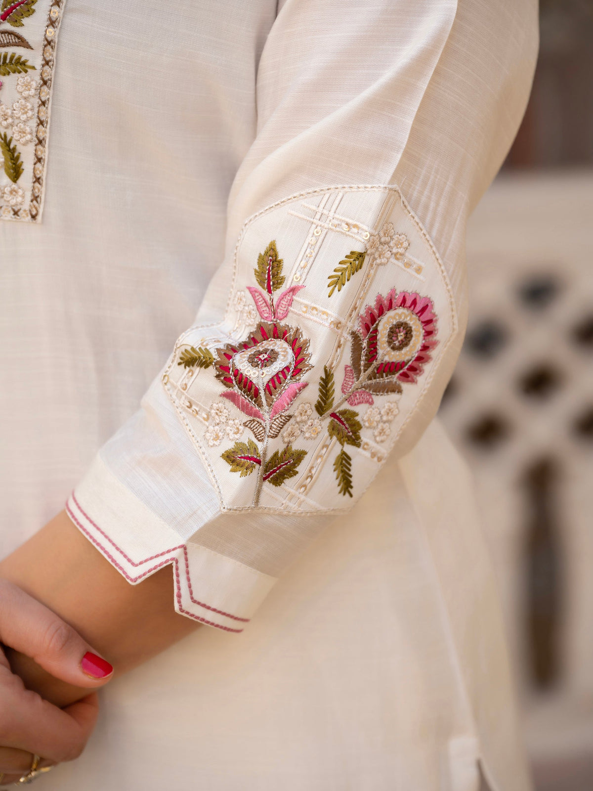 White Viscose Mango Silk Embroidered Kurta Pant Dupatta Set