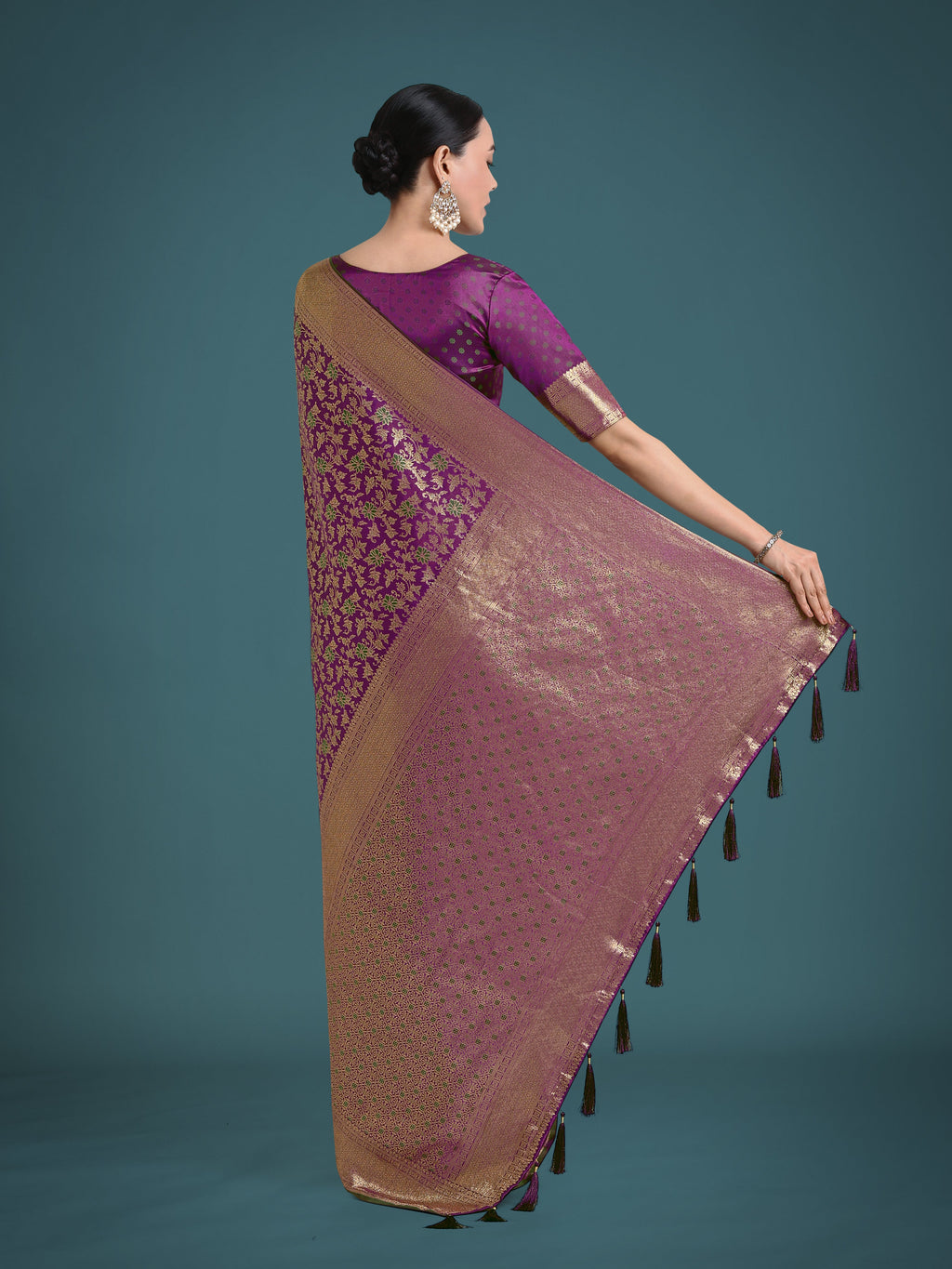 Monjolika Fashion Scintilla Purple Banarasi Satin Silk Meenakari zari weaving Pattern Saree