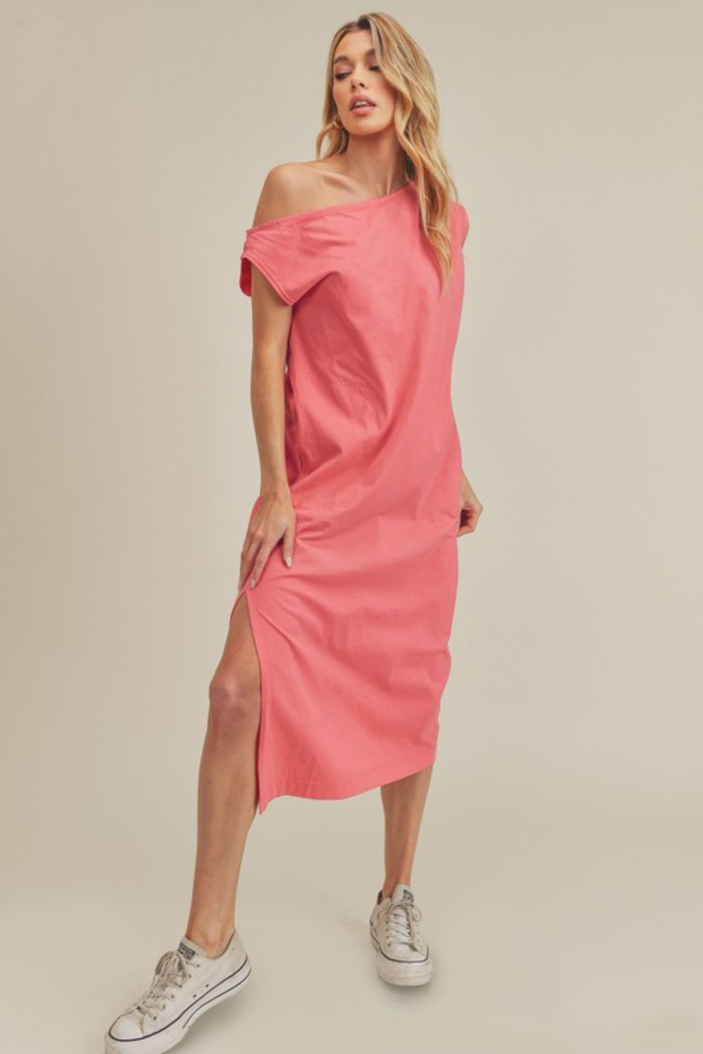 Pink cotton sleeveless midi dress with round neckline and side slit