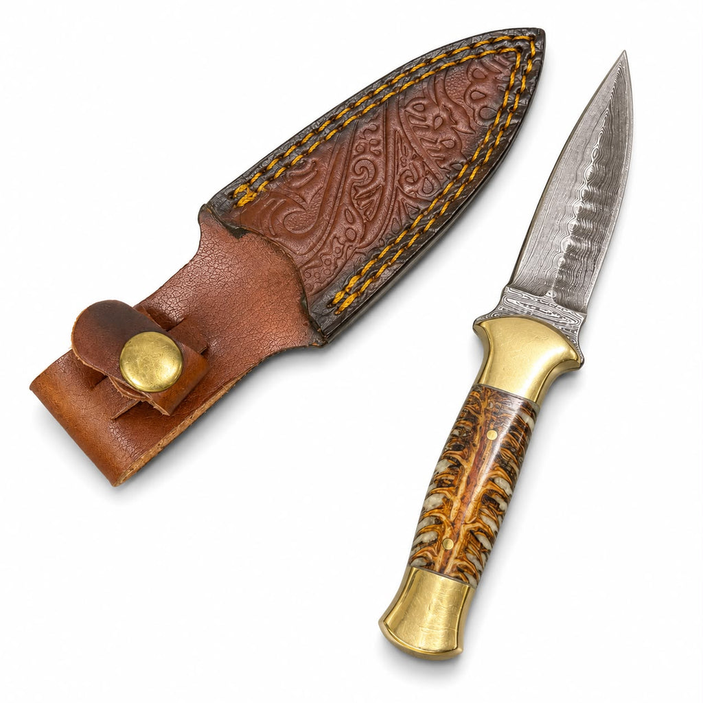 Hand-Forged Damascus Steel Clip Point Camping Knife – Ram's Horn Handle with Brass Guard & Hand-Tooled Leather Sheath TKT-5