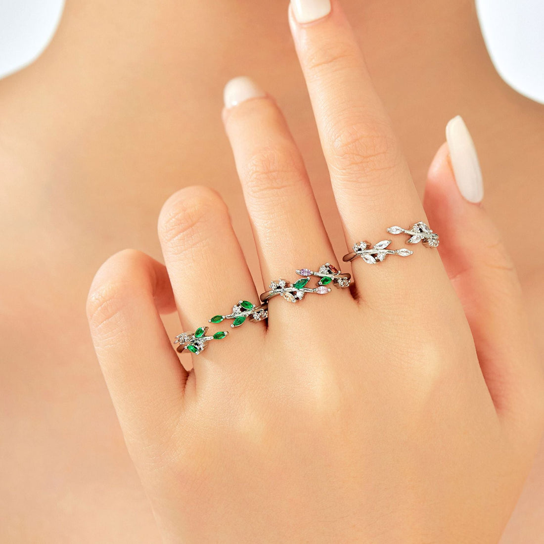 Bohemian style leaf ring with sparkling zircon inlay in gold finish
