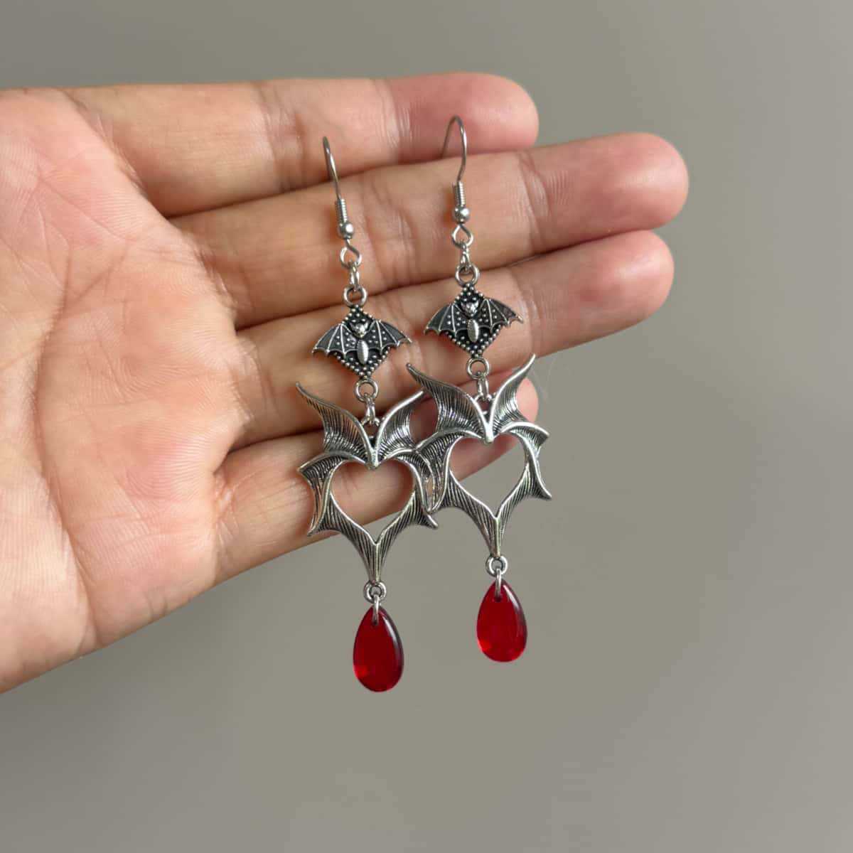 Mens And Womens Minimalist Bat-wing Earrings