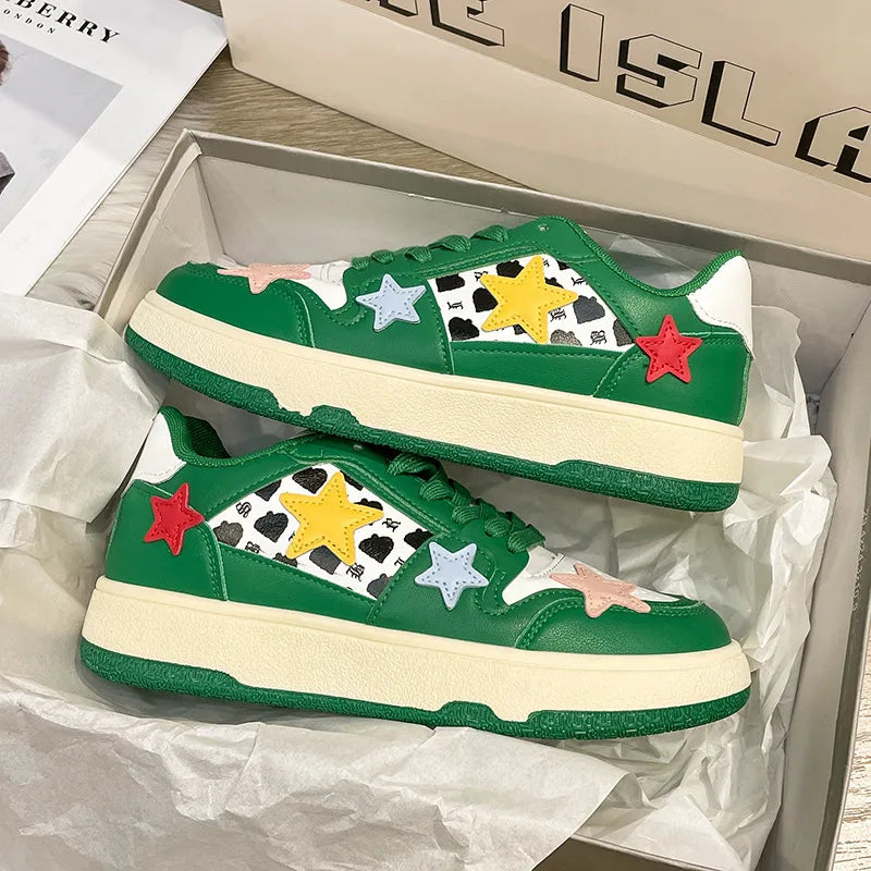 Contrast Star Round Toe Athletic Sneakers - White Y2K Flat Shoes