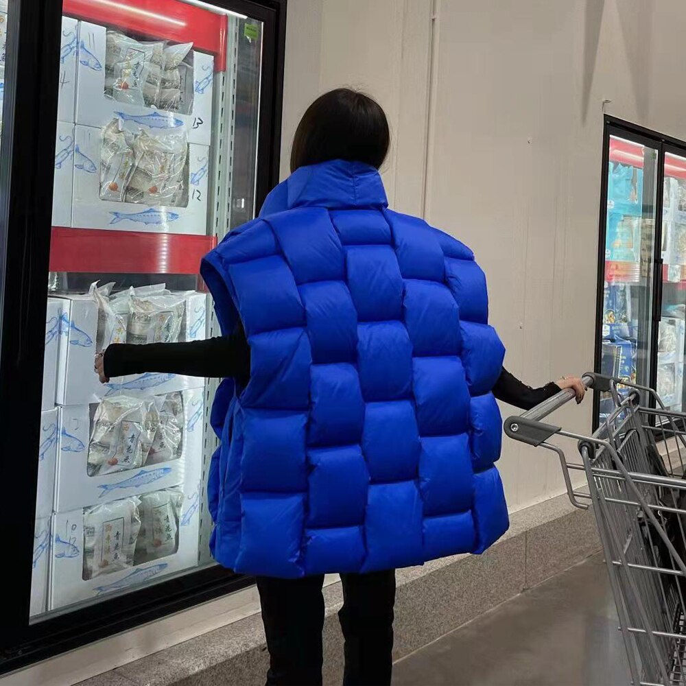 Women's Green Puffy Stand-Up Collar Quilted Down Vest - Image 6