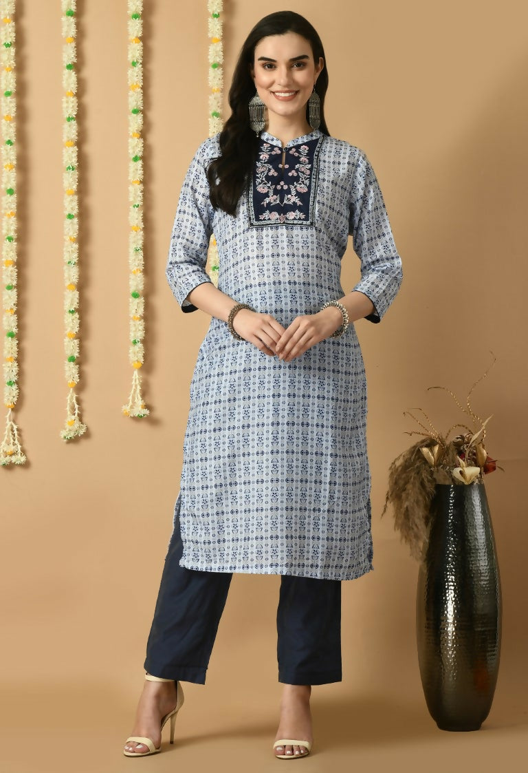 Blue maslin kurta set with cotton trousers