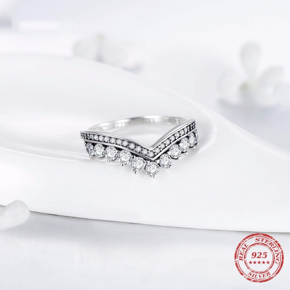 Heart Intertwined  Love Heart Wheel Of Fortune Ring
