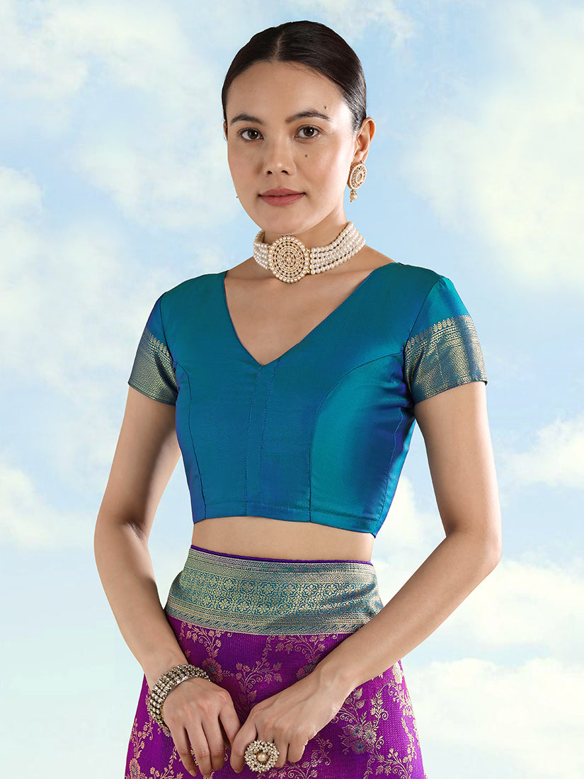Purple Banarasi Silk Saree with Traditional Zari Woven Design
