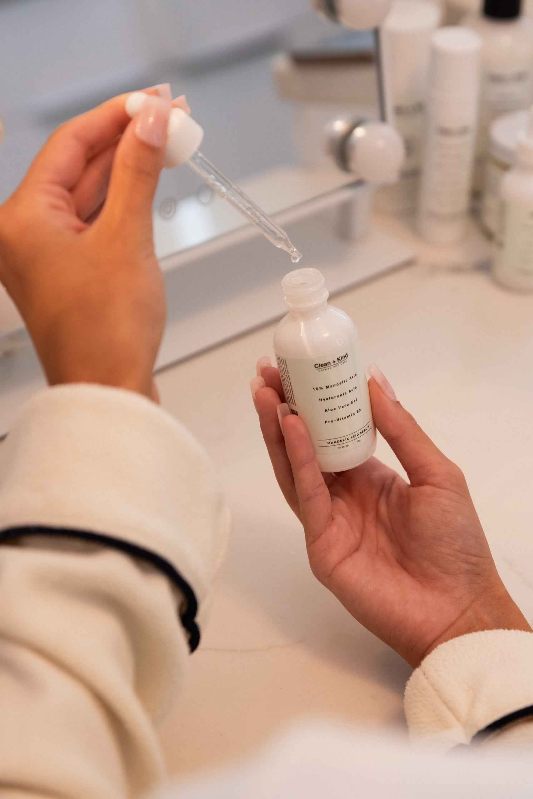 10% Mandelic Acid Serum for Gentle Exfoliation and Texture - Image 2