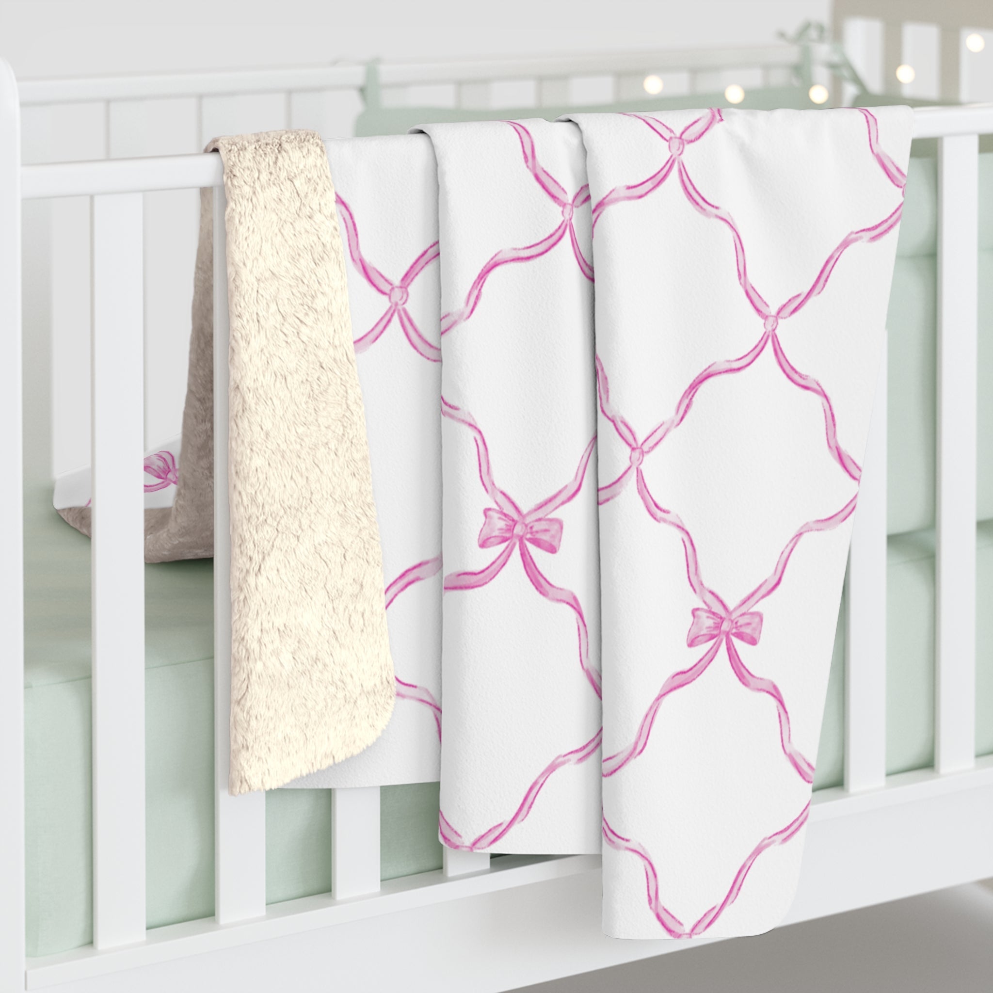 Three Bees Trellis Bow Cozy Sherpa Fleece Blanket - Bubblegum Pink
