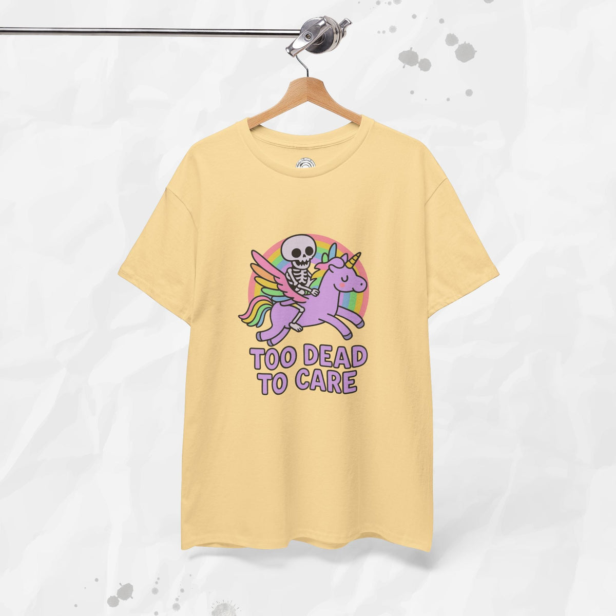 Too Dead to Care – T-Shirt