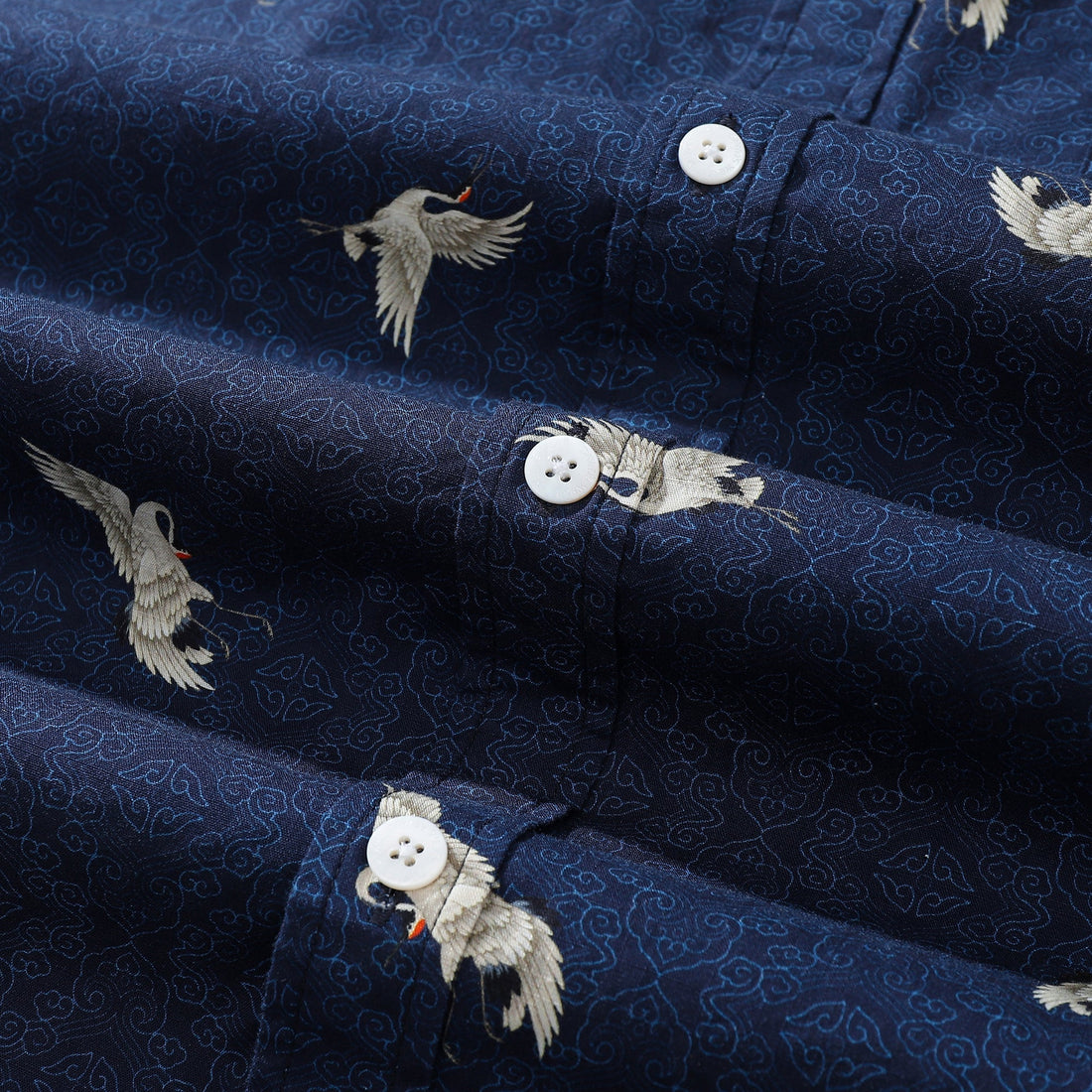 Men's Flying Crane Print Hawaiian Button Down Shirt - Blue