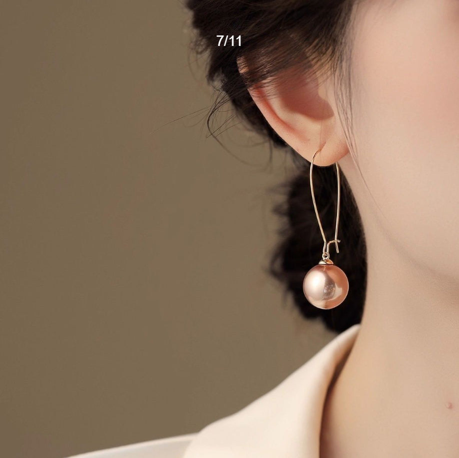 Autumn Winter Champagne Pearl Earrings For Women