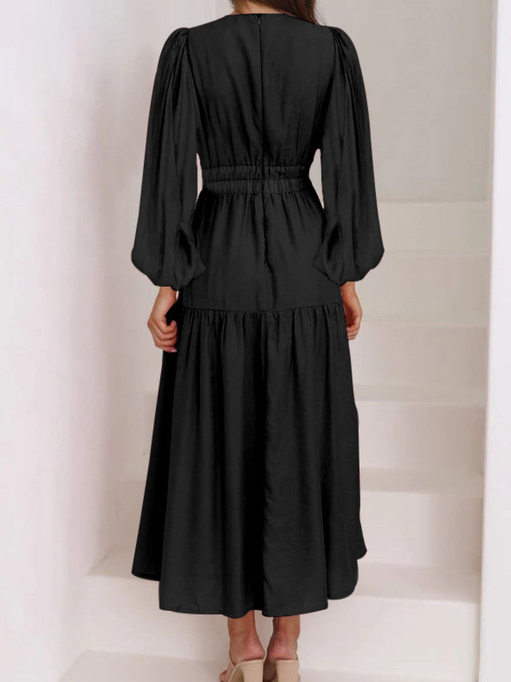 Bohemian Deep V-Neck Maxi Dress with Dramatic Balloon Sleeves