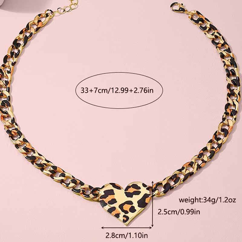 A Charming Ladies Chain Necklace Is Perfect For Bold Stylish Women