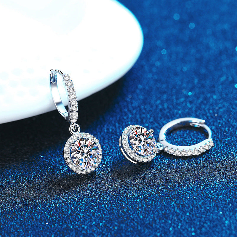 Fashionable And Personalized Moissanite Earrings For Women