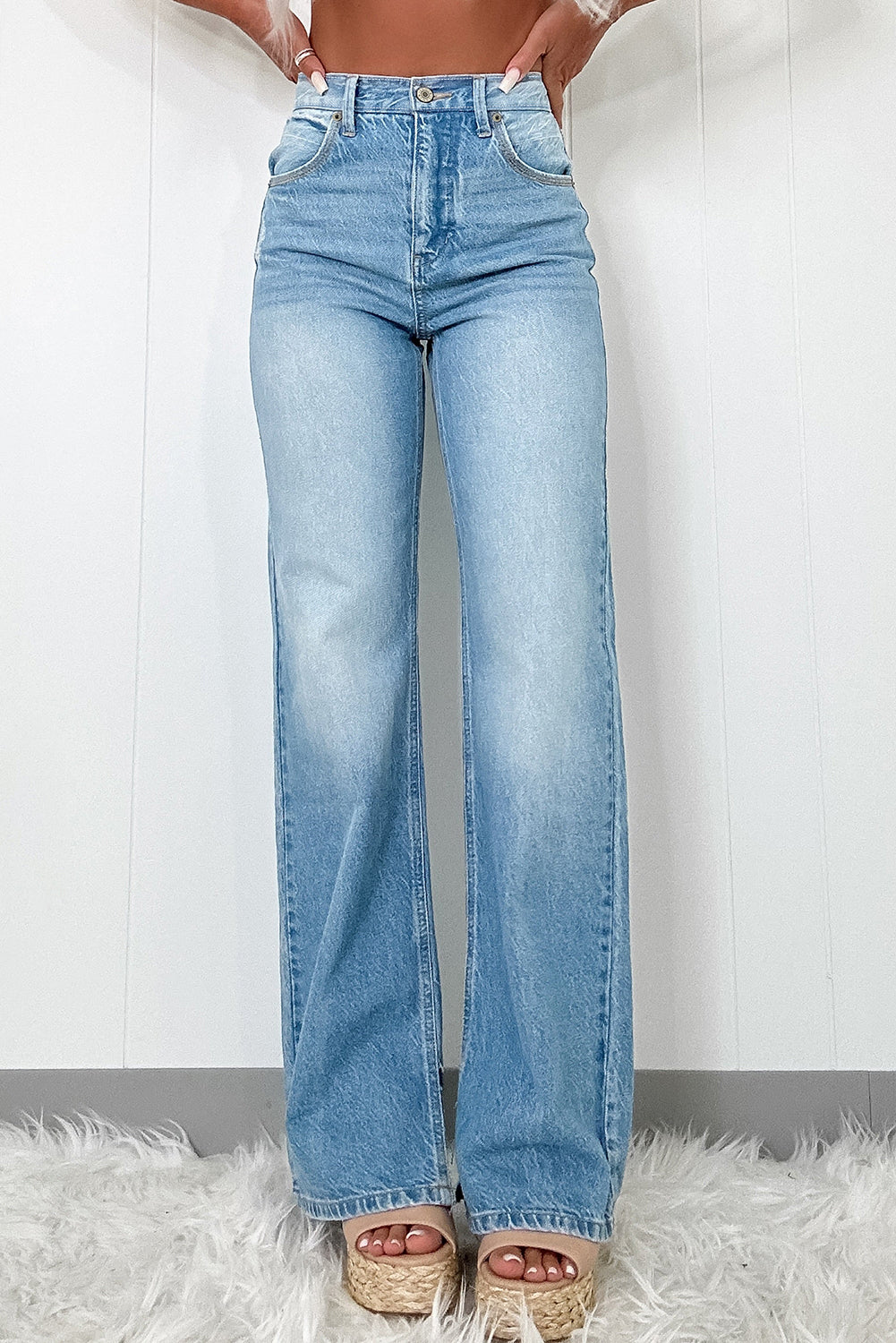 Myosotis High Rise Slit Leg Straight Jeans Light Blue