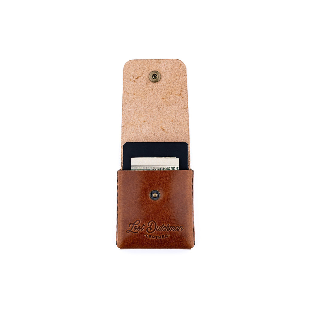 The Snap Finn Minimalist Leather Cardholder Wallet - Brown