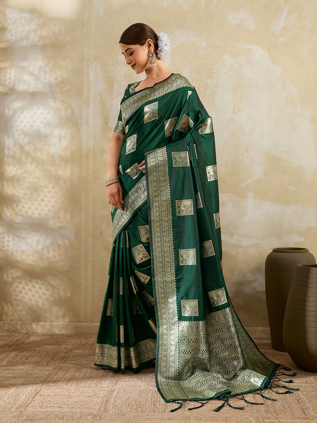 Dark Green Silk Blend Saree with Coordinating Blouse