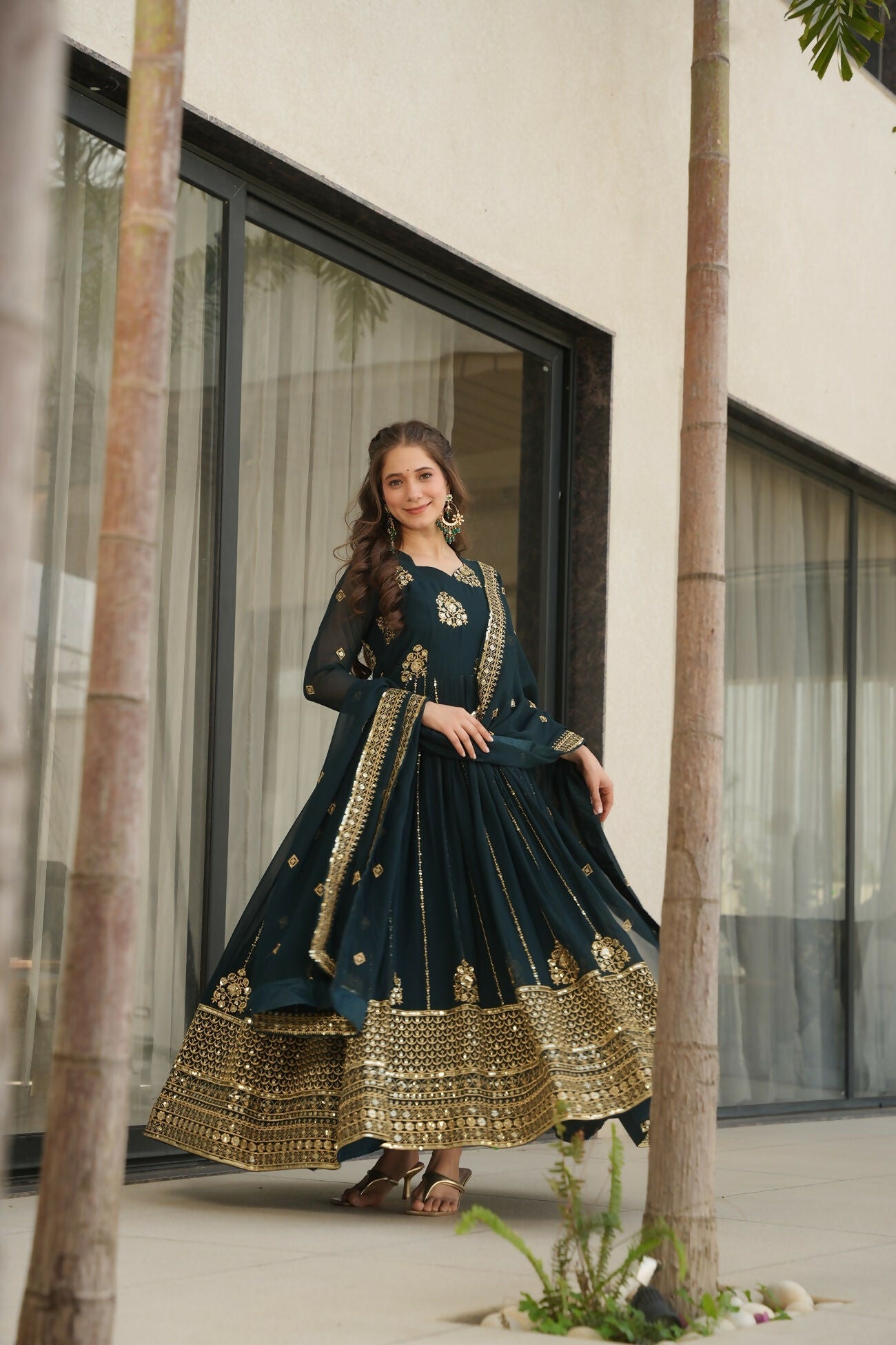 Joban Fashion Rama Georgette Sequence Embroidery Work Kurta Set