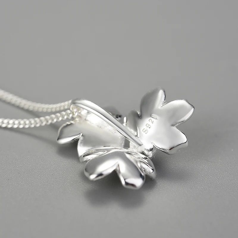 Forget Me Not Necklace – Silver Chain