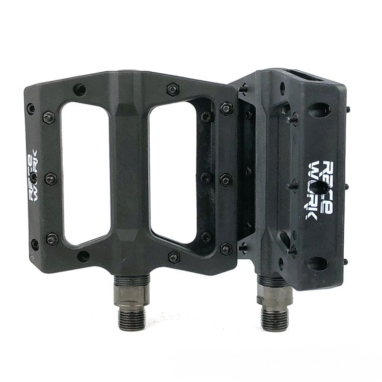 Ultralight Nylon Mountain Bike Flat Pedals with 3 Sealed Bearings