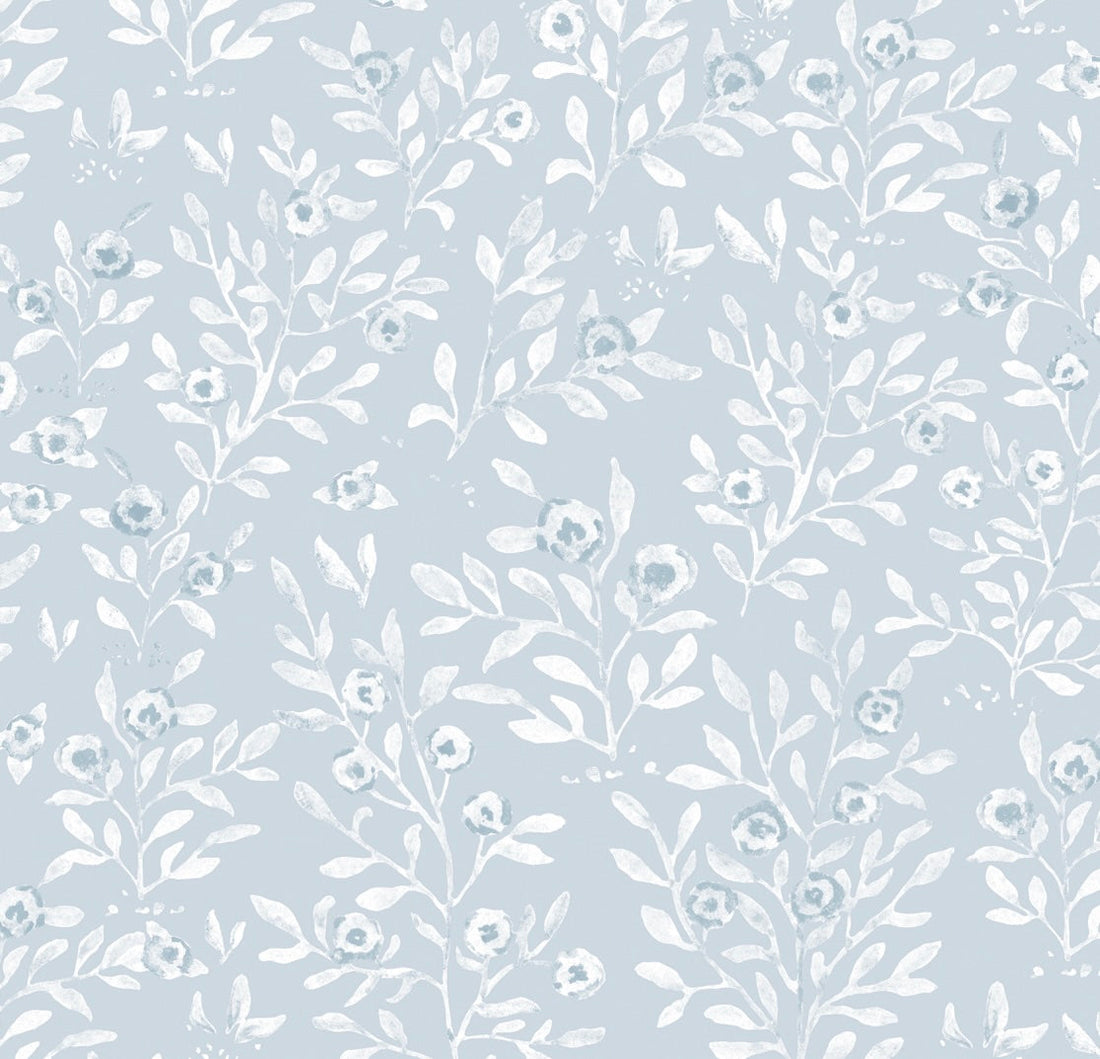 Jessi Floral Wallpaper in Light Blue and White - Traditional