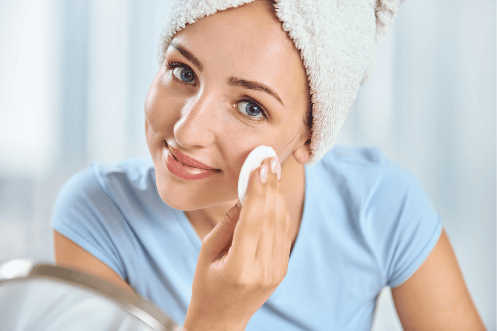 Anti-Aging Daily Exfoliating Pads with AHA, BHA, and PHA